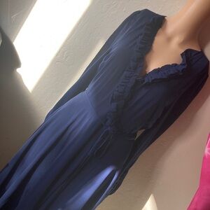 LULUS NAVY BLUE CHIFFON LONG SLEEVE RUFFLED V-NECK WRAP DRESS (M)